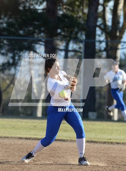 Thumbnail 1 in Los Altos vs. Norco (Dana Housley Memorial Tournament) photogallery.
