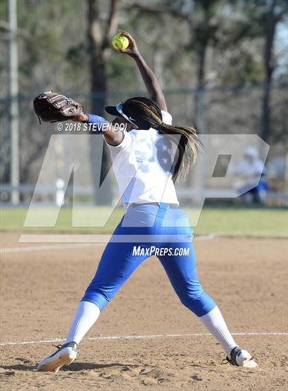 Thumbnail 3 in Los Altos vs. Norco (Dana Housley Memorial Tournament) photogallery.