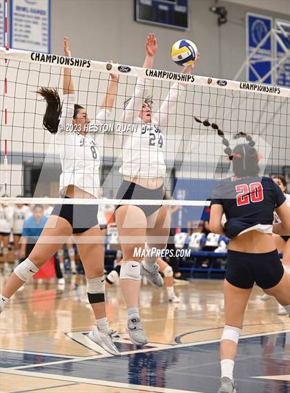 Thumbnail 2 in Beckman vs. Campbell Hall (CIF-SS D3 Final) photogallery.