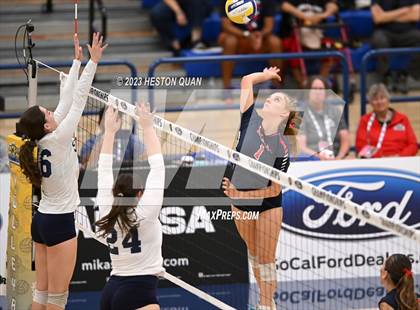 Thumbnail 3 in Beckman vs. Campbell Hall (CIF-SS D3 Final) photogallery.