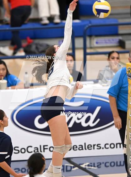 Thumbnail 2 in Beckman vs. Campbell Hall (CIF-SS D3 Final) photogallery.