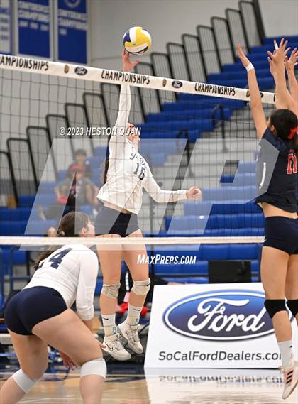 Thumbnail 2 in Beckman vs. Campbell Hall (CIF-SS D3 Final) photogallery.