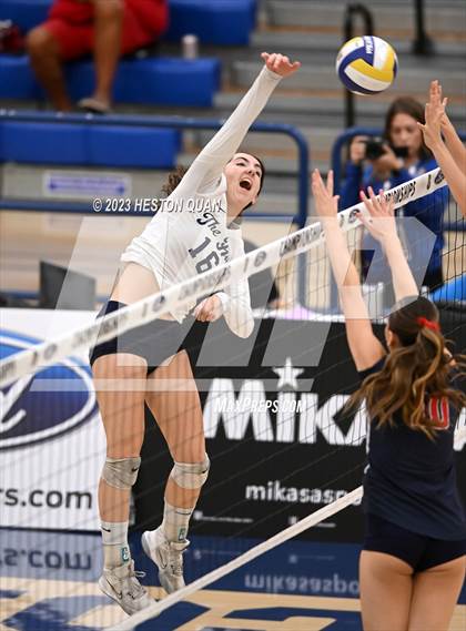 Thumbnail 3 in Beckman vs. Campbell Hall (CIF-SS D3 Final) photogallery.