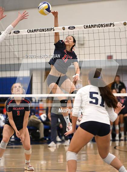 Thumbnail 2 in Beckman vs. Campbell Hall (CIF-SS D3 Final) photogallery.