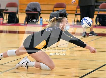 Thumbnail 2 in Christian Brothers vs. Lincoln (CIF SJS D3 Final) photogallery.