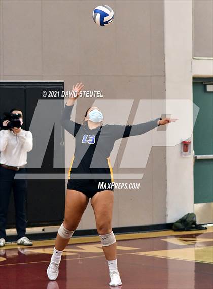 Thumbnail 3 in Christian Brothers vs. Lincoln (CIF SJS D3 Final) photogallery.