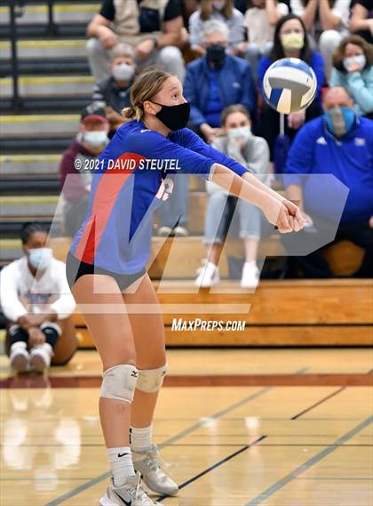 Thumbnail 2 in Christian Brothers vs. Lincoln (CIF SJS D3 Final) photogallery.