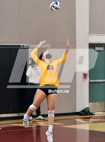 Thumbnail 1 in Christian Brothers vs. Lincoln (CIF SJS D3 Final) photogallery.