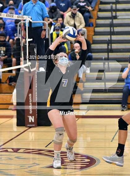 Thumbnail 1 in Christian Brothers vs. Lincoln (CIF SJS D3 Final) photogallery.