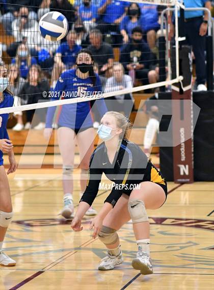 Thumbnail 3 in Christian Brothers vs. Lincoln (CIF SJS D3 Final) photogallery.