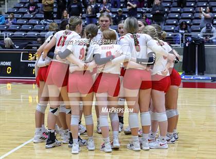Thumbnail 3 in Randall vs. Hargrave (UIL 4A Semifinal) photogallery.