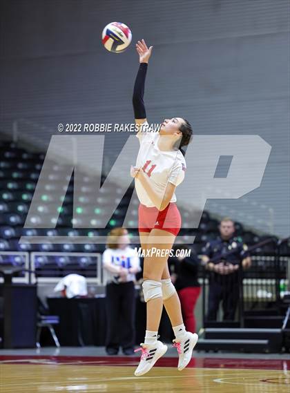 Thumbnail 1 in Randall vs. Hargrave (UIL 4A Semifinal) photogallery.