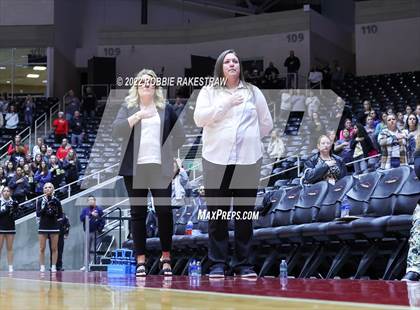 Thumbnail 2 in Randall vs. Hargrave (UIL 4A Semifinal) photogallery.