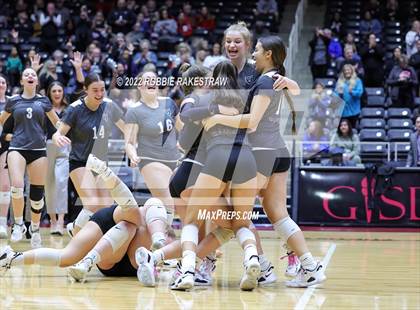 Thumbnail 3 in Randall vs. Hargrave (UIL 4A Semifinal) photogallery.