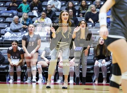 Thumbnail 2 in Randall vs. Hargrave (UIL 4A Semifinal) photogallery.