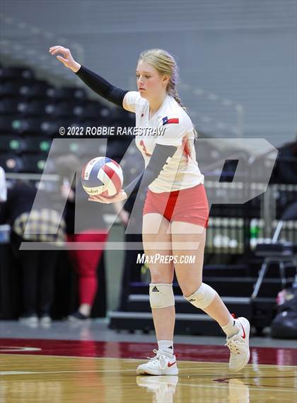Thumbnail 3 in Randall vs. Hargrave (UIL 4A Semifinal) photogallery.