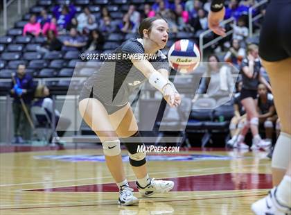 Thumbnail 1 in Randall vs. Hargrave (UIL 4A Semifinal) photogallery.