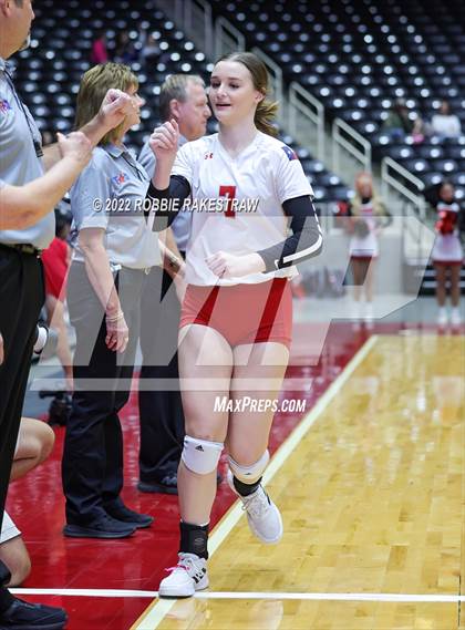 Thumbnail 3 in Randall vs. Hargrave (UIL 4A Semifinal) photogallery.