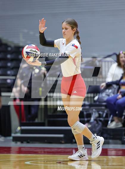 Thumbnail 1 in Randall vs. Hargrave (UIL 4A Semifinal) photogallery.