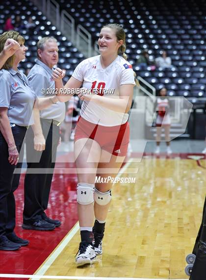 Thumbnail 3 in Randall vs. Hargrave (UIL 4A Semifinal) photogallery.