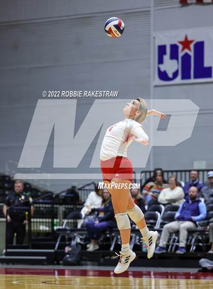 Thumbnail 2 in Randall vs. Hargrave (UIL 4A Semifinal) photogallery.