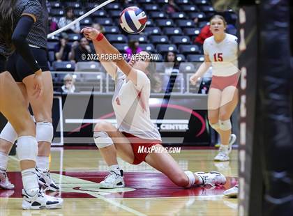 Thumbnail 1 in Randall vs. Hargrave (UIL 4A Semifinal) photogallery.