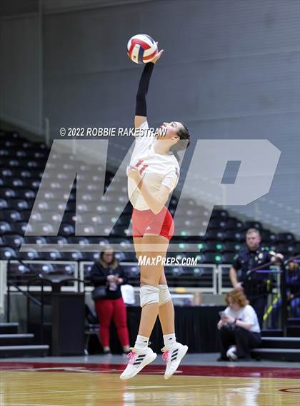 Thumbnail 3 in Randall vs. Hargrave (UIL 4A Semifinal) photogallery.