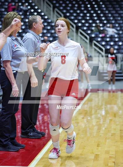 Thumbnail 1 in Randall vs. Hargrave (UIL 4A Semifinal) photogallery.