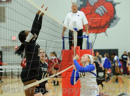 Thumbnail 1 in Fort Mill vs. York (Nation Ford Invitational) photogallery.