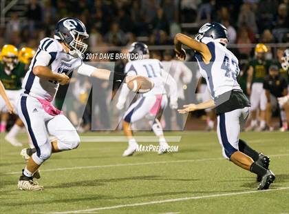 Thumbnail 3 in Camarillo @ Moorpark photogallery.