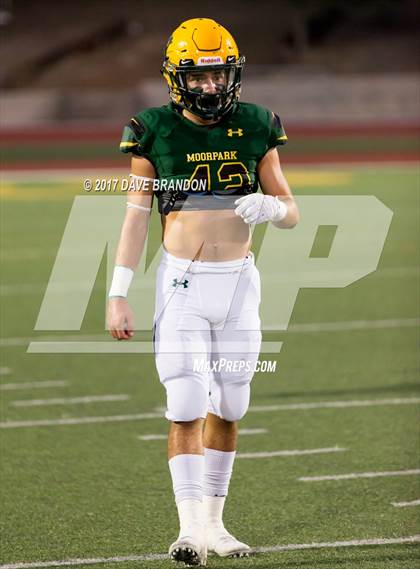 Thumbnail 1 in Camarillo @ Moorpark photogallery.