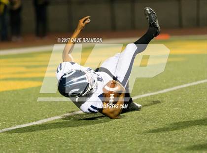 Thumbnail 2 in Camarillo @ Moorpark photogallery.