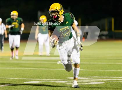 Thumbnail 1 in Camarillo @ Moorpark photogallery.