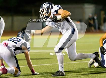 Thumbnail 3 in Camarillo @ Moorpark photogallery.