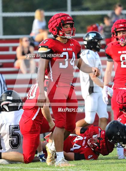 Thumbnail 1 in Forestview @ Newton-Conover (Scrimmage) photogallery.