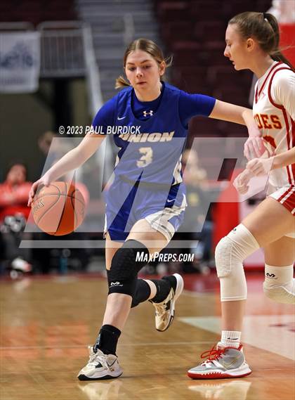 Thumbnail 2 in Our Lady of Lourdes Regional vs. Union Area (PIAA 1A Championship) photogallery.