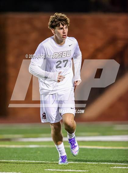 Thumbnail 3 in AGBU @ Crespi photogallery.