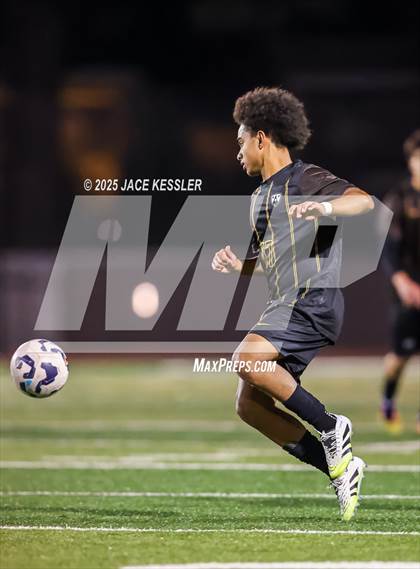 Thumbnail 3 in AGBU @ Crespi photogallery.