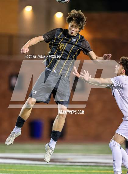 Thumbnail 2 in AGBU @ Crespi photogallery.