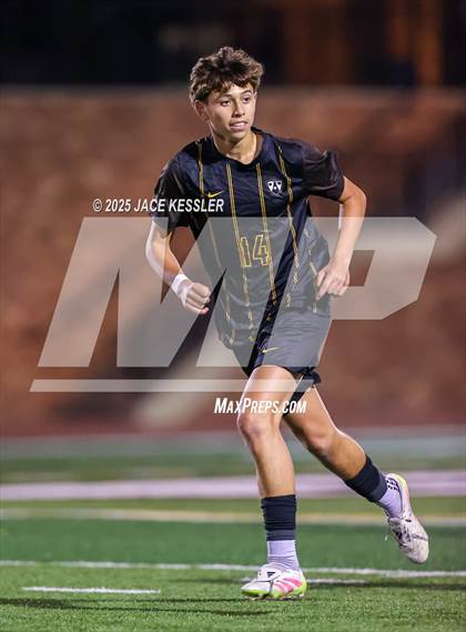 Thumbnail 2 in AGBU @ Crespi photogallery.