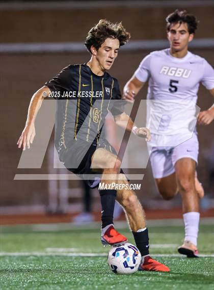 Thumbnail 2 in AGBU @ Crespi photogallery.