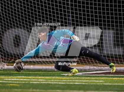 Thumbnail 1 in AGBU @ Crespi photogallery.