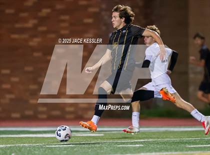 Thumbnail 2 in AGBU @ Crespi photogallery.