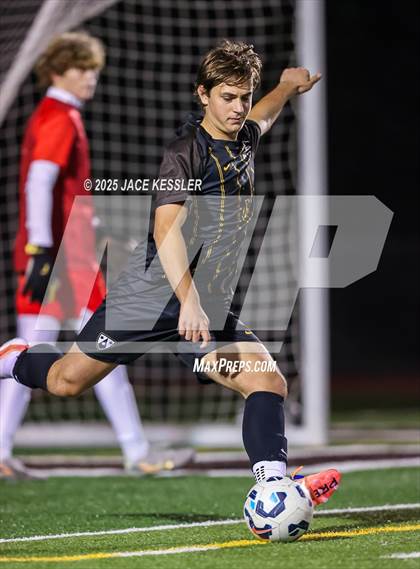 Thumbnail 1 in AGBU @ Crespi photogallery.