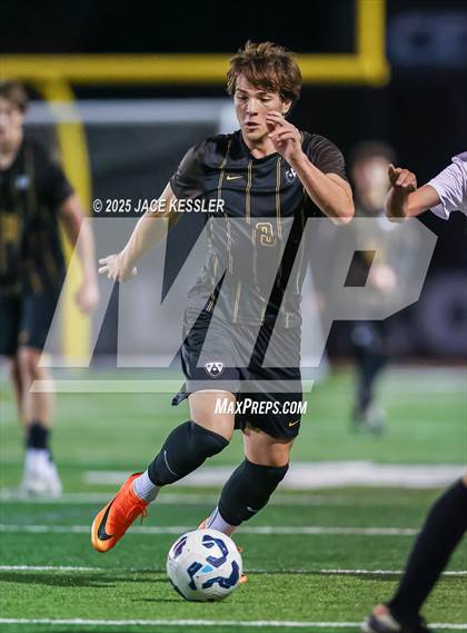 Thumbnail 1 in AGBU @ Crespi photogallery.