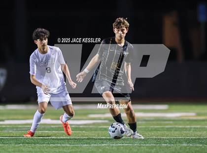 Thumbnail 3 in AGBU @ Crespi photogallery.