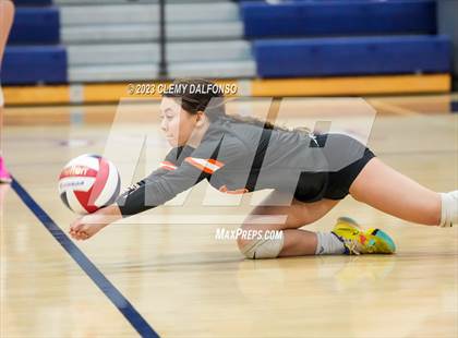 Thumbnail 3 in Lakewood @ Dakota Ridge photogallery.
