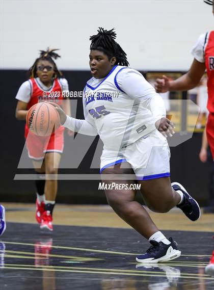Thumbnail 2 in Rusk vs Tyler (Kaufman Holiday Tournament) photogallery.