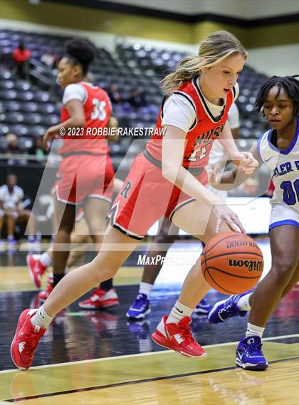Thumbnail 2 in Rusk vs Tyler (Kaufman Holiday Tournament) photogallery.
