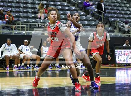 Thumbnail 2 in Rusk vs Tyler (Kaufman Holiday Tournament) photogallery.